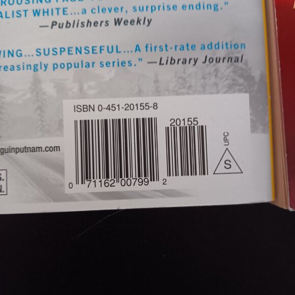 TWO STEPHEN WHITE PAPERBACK NOVELS - Picture 3 of 5